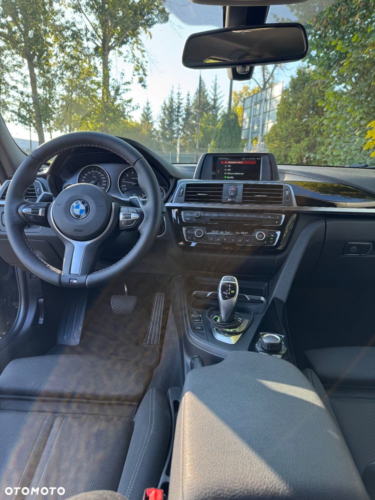 BMW Seria 3 320i GPF Luxury Line - 8