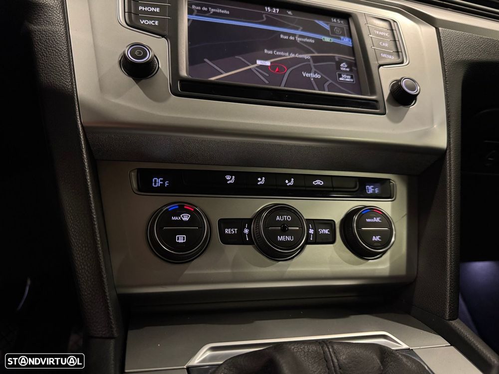 VW Passat Variant 1.6 TDI Confortline - 37