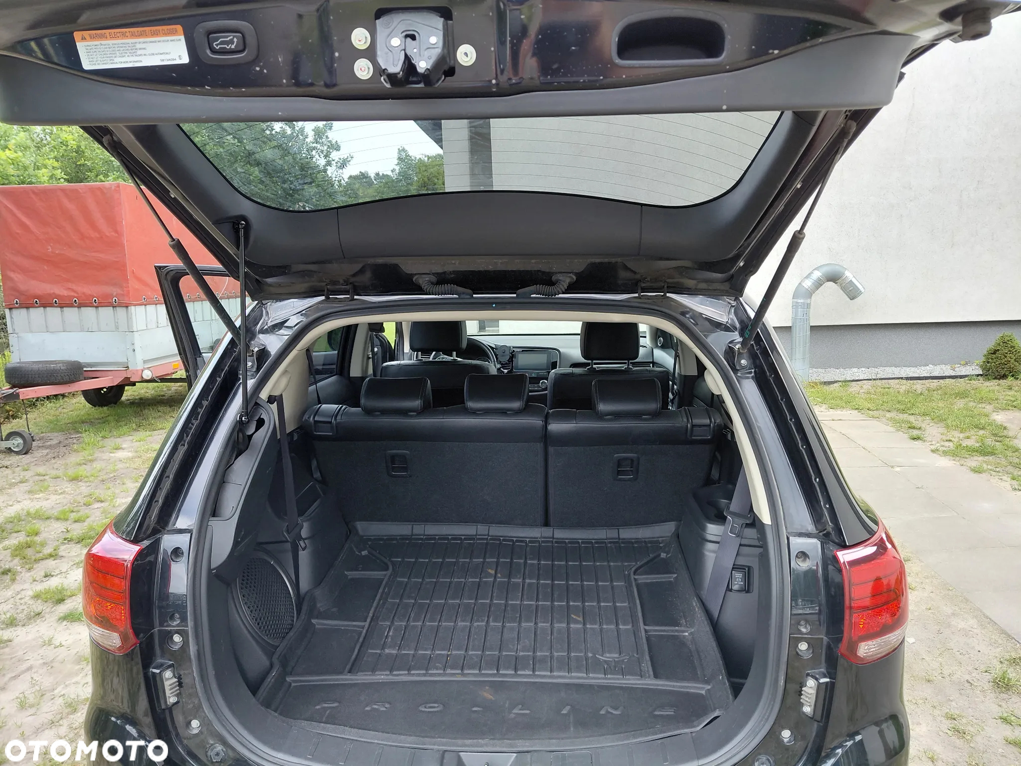 Mitsubishi Outlander 2.2 DI-D 4WD Automatik Diamant Edition - 3