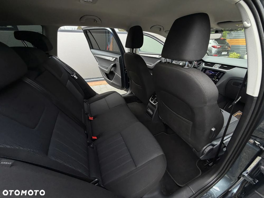 Skoda Octavia 2.0 TDI DSG Style - 17