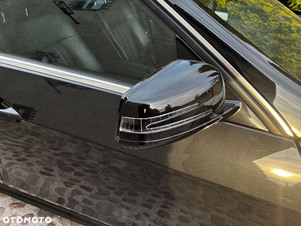 Mercedes-Benz Klasa E - 19