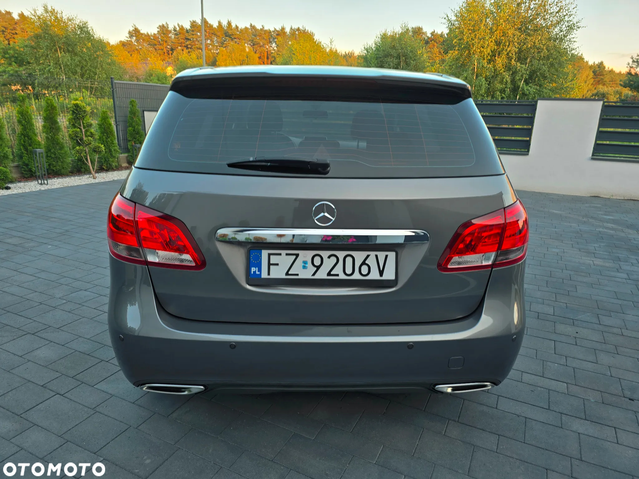 Mercedes-Benz Klasa B 250 7G-DCT Edition - 10