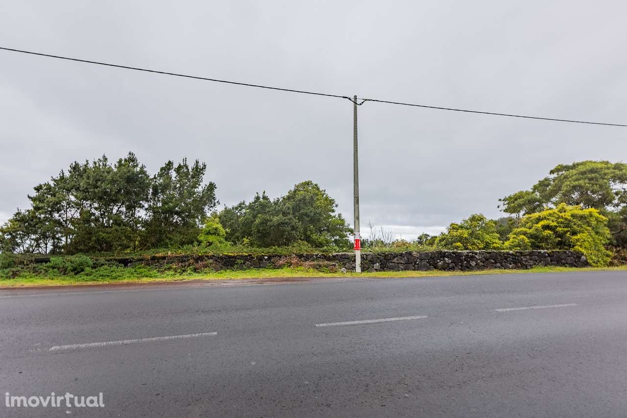 Terreno para construção - Ilha do Faial - Grande imagem: 3/9
