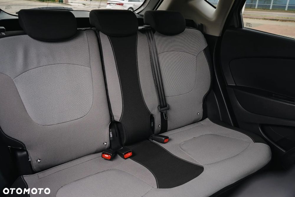 Renault Captur ENERGY TCe 120 EDC LIMITED - 21