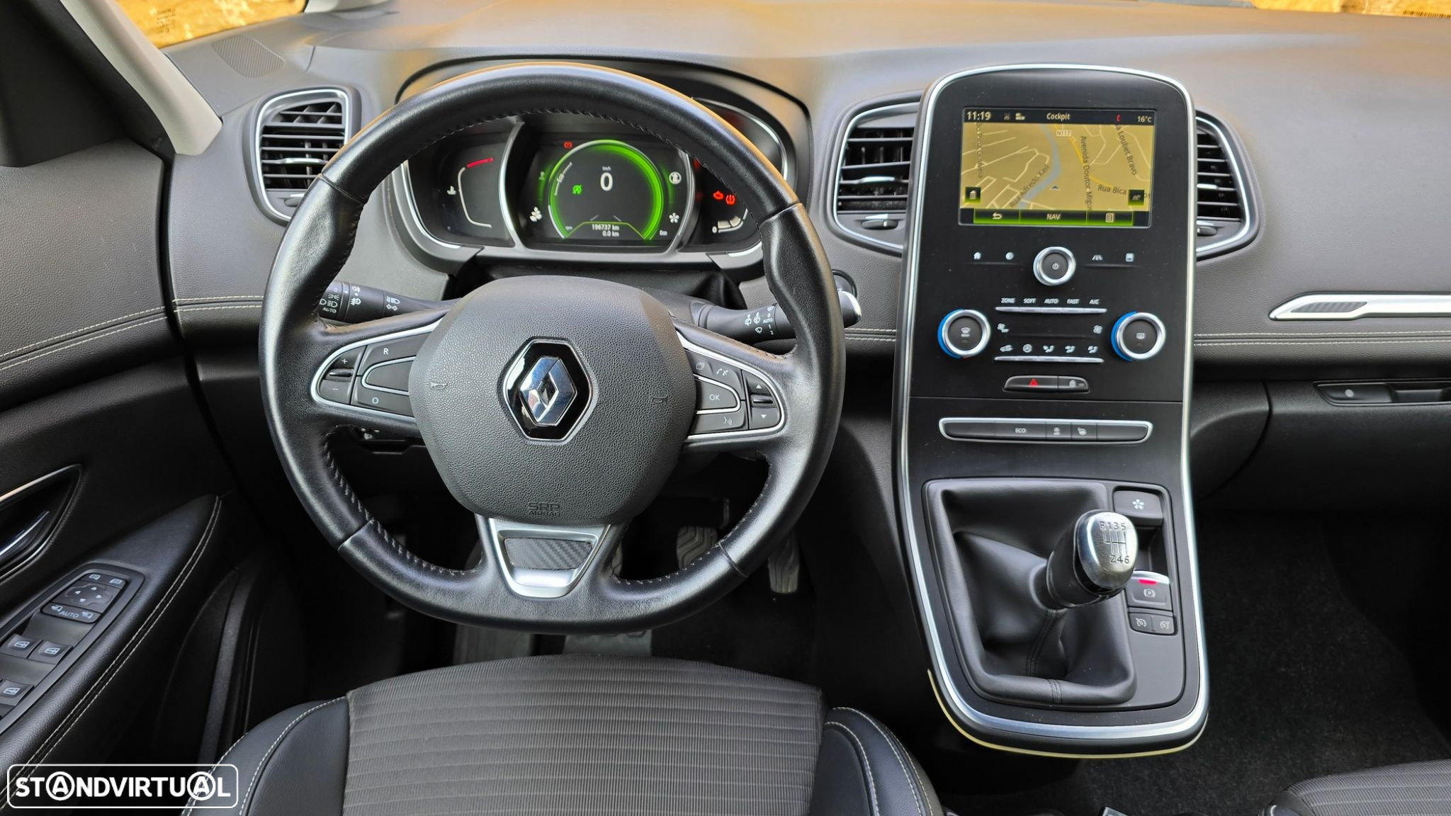 Renault Grand Scénic 1.5 dCi Dynamique S SS - 11