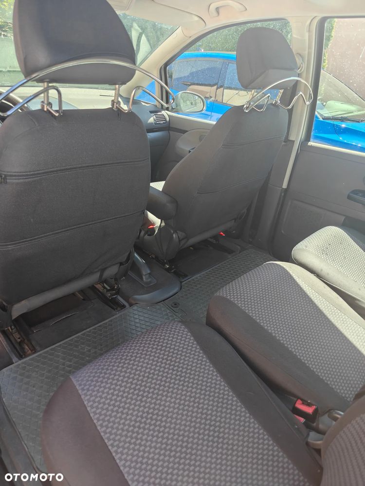 Volkswagen Sharan 1.9 TDI Comfortline - 8