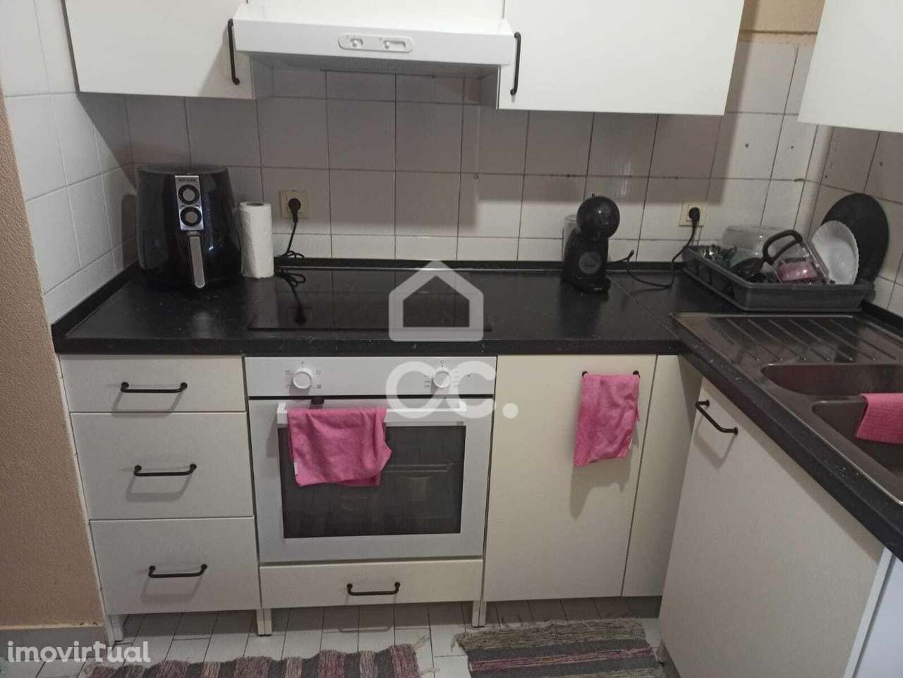 Apartamento T2 no centro de Macedo de Cavaleiros - Grande imagem: 2/9