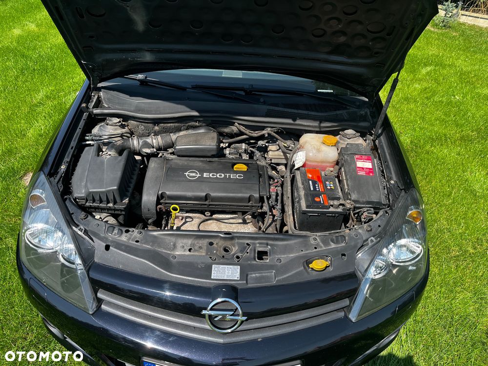 Opel Astra 1.6 Sport - 17