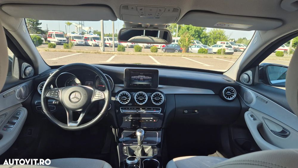 Mercedes-Benz C 180 BlueTec - 10
