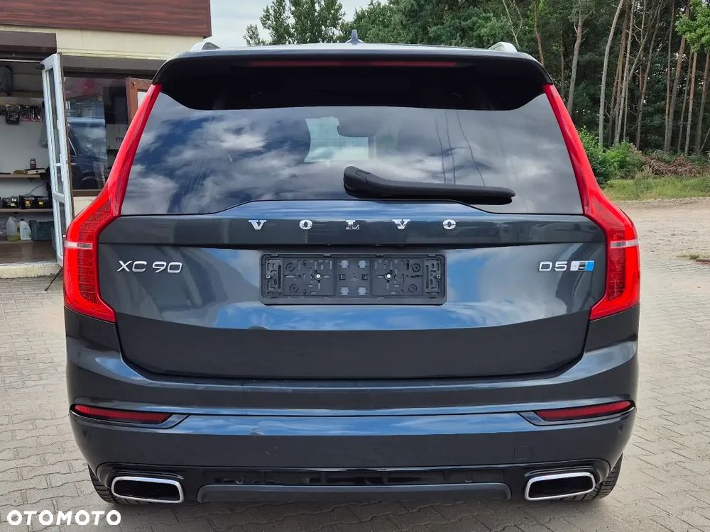 Volvo XC 90 D5 AWD Geartronic RDesign - 13