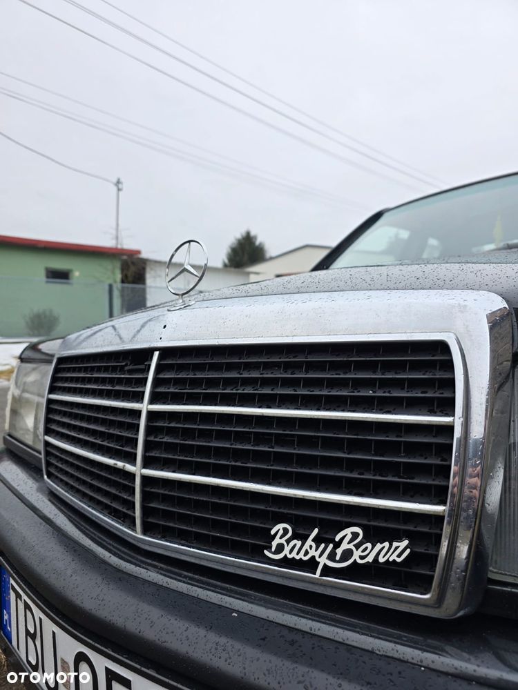 Mercedes-Benz W201 (190) - 10