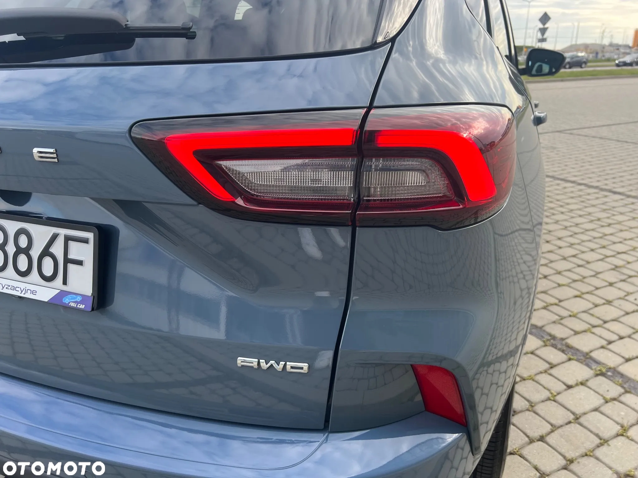 Ford Escape 2.0 EcoBoost AWD Titanium - 21