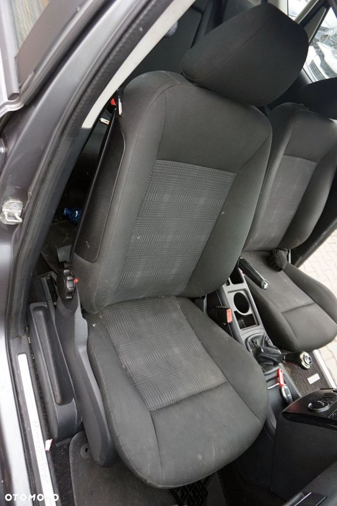 MERCEDES A-KLASA W169 LIFT 5D HB 2011 787 2.0 CDI OM640940 109KM 711640 SREBRNY na części - 11