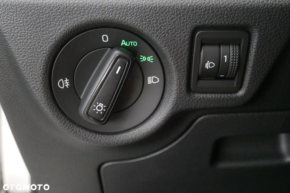 Skoda Kamiq 1.5 TSI Ambition DSG - 25