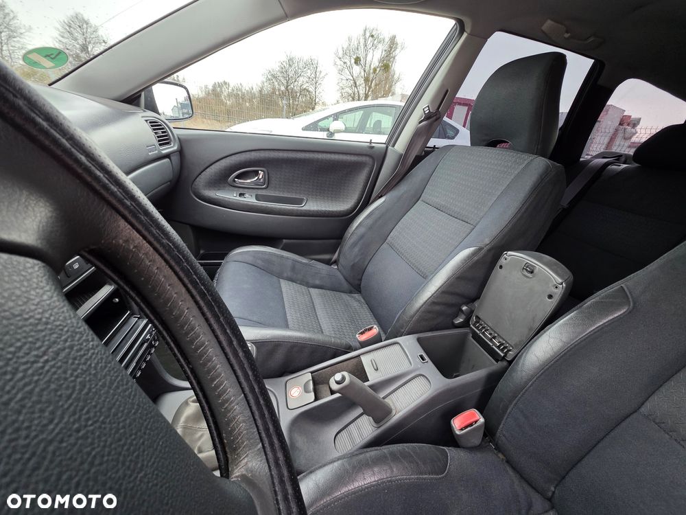 Volvo V40 1.8 Classic Limited Edition - 19