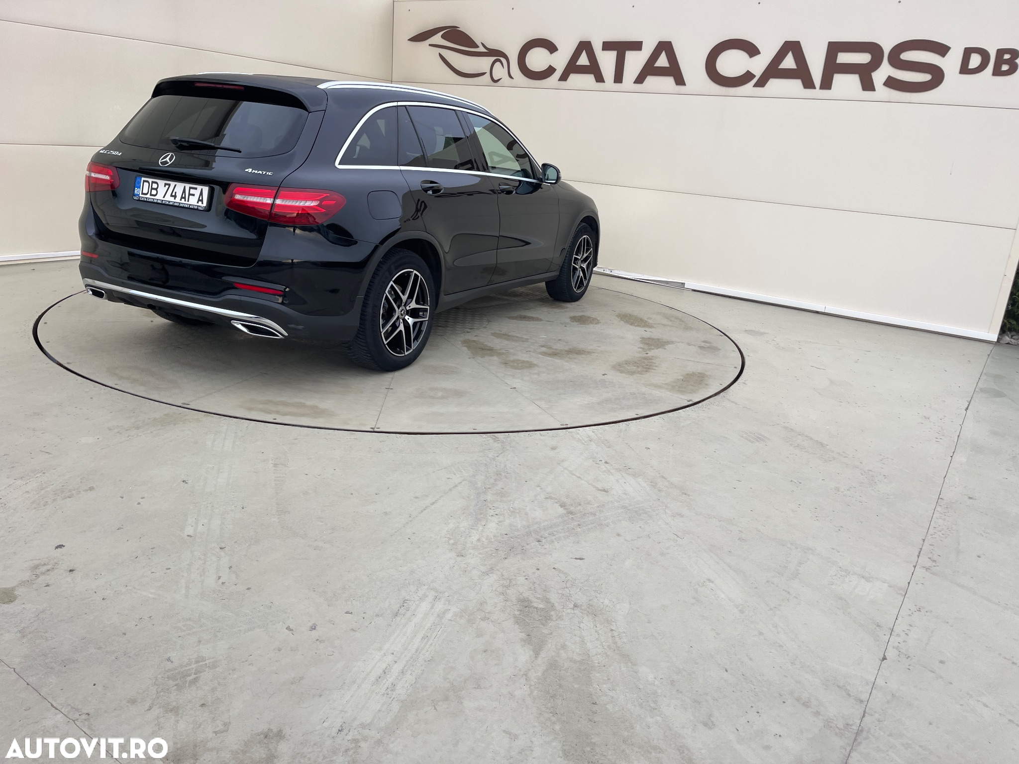 Mercedes-Benz GLC 250 d 4Matic 9G-TRONIC AMG Line - 15