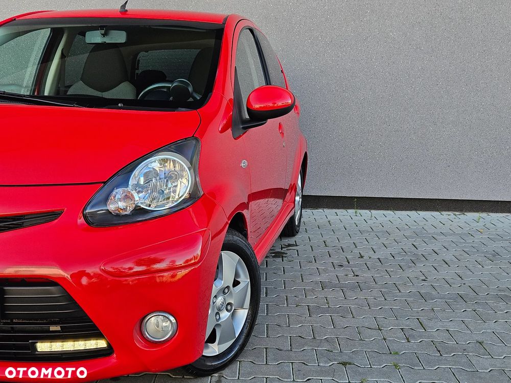 Toyota Aygo 1.0 VVT-i Luna EU5 - 12