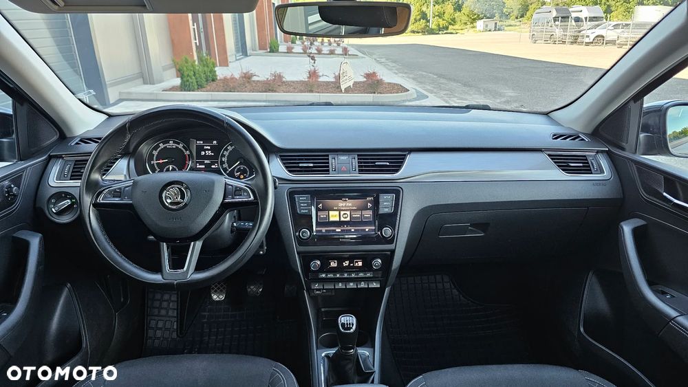 Skoda RAPID 1.0 TSI Style - 6
