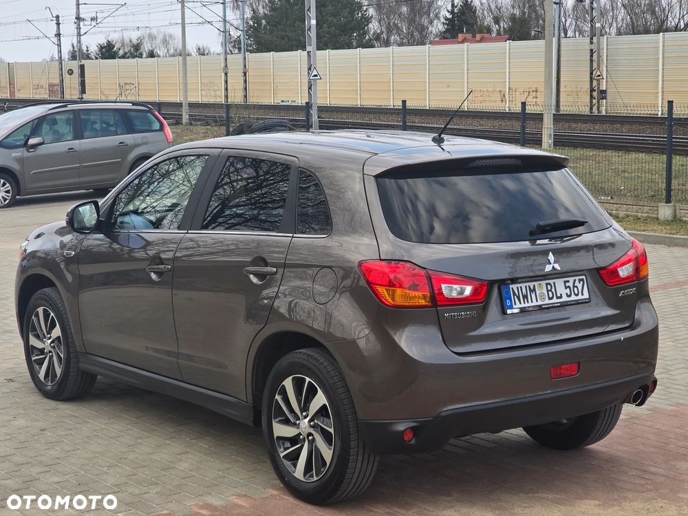 Mitsubishi ASX 1.8 DI-D 2WD Diamant Edition - 39