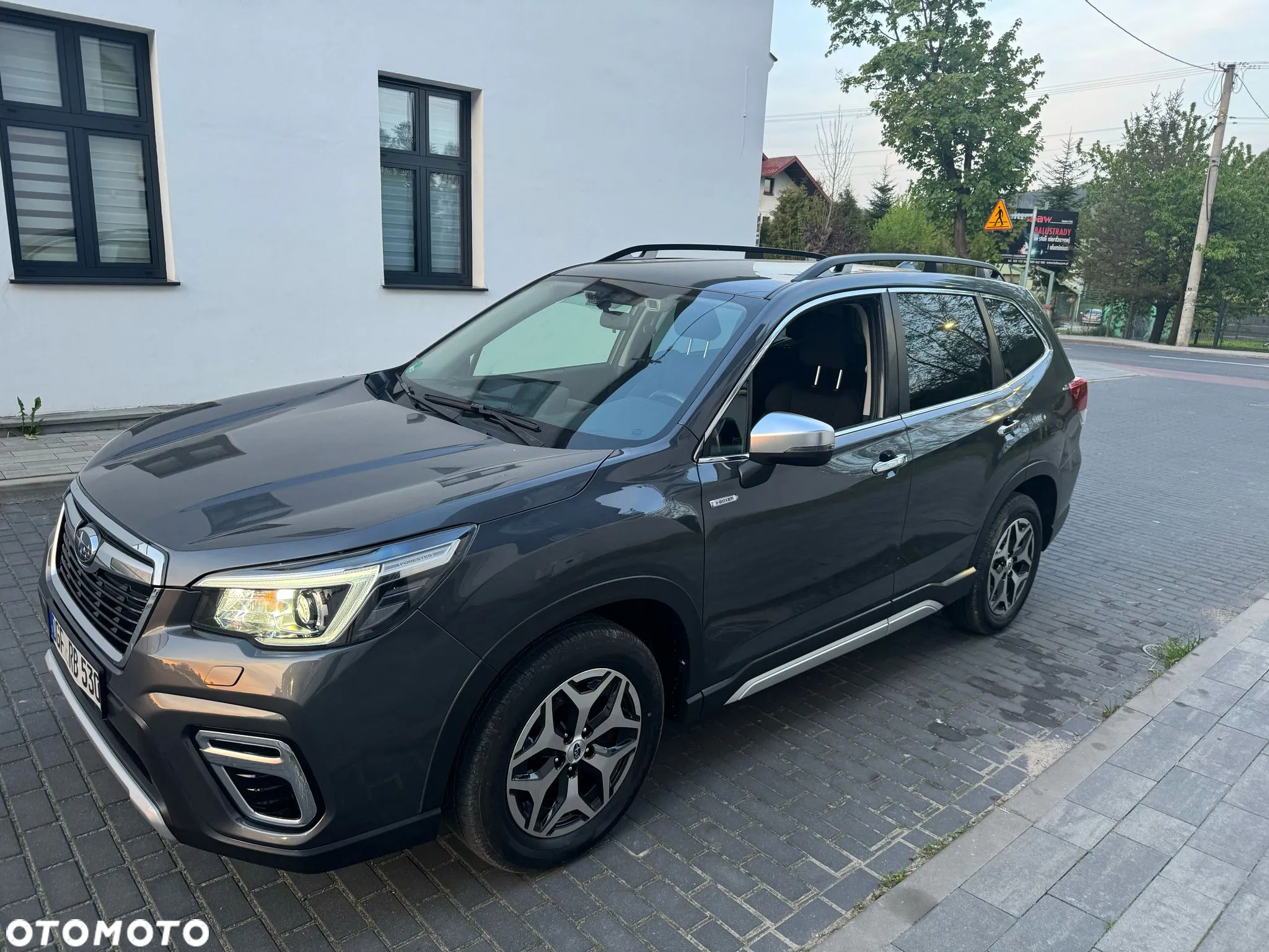 Subaru Forester 2.0i-L Platinum (EyeSight) Lineartronic - 2
