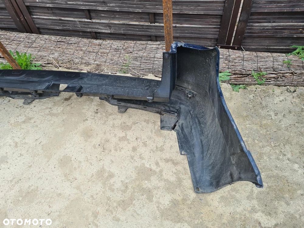 Zderzak tył Toyota 4Runner po 2010r. - 6