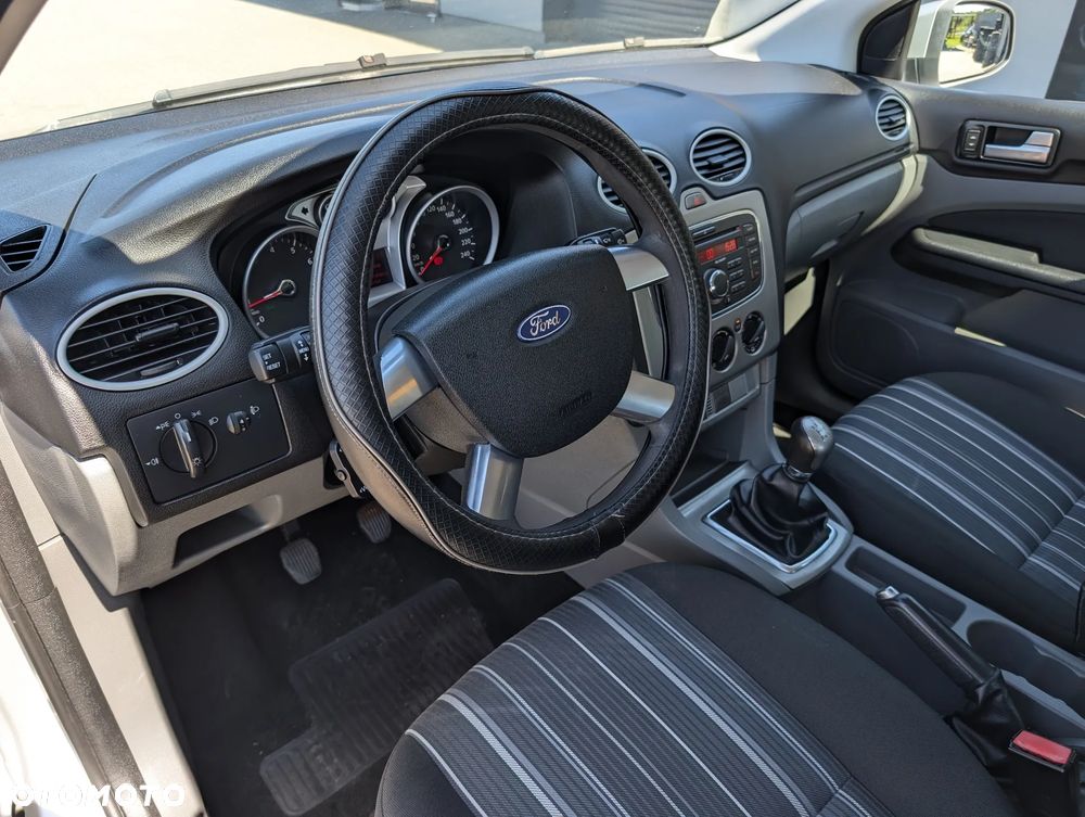 Ford Focus 1.6 Silver X - 22