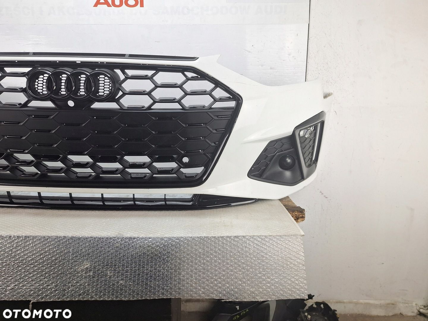 ZDERZAK AUDI S4 8W 8W0 B9 2020-2024 LIFT PO LIFTINGU BLACK EDITION 4 X PDC - 4