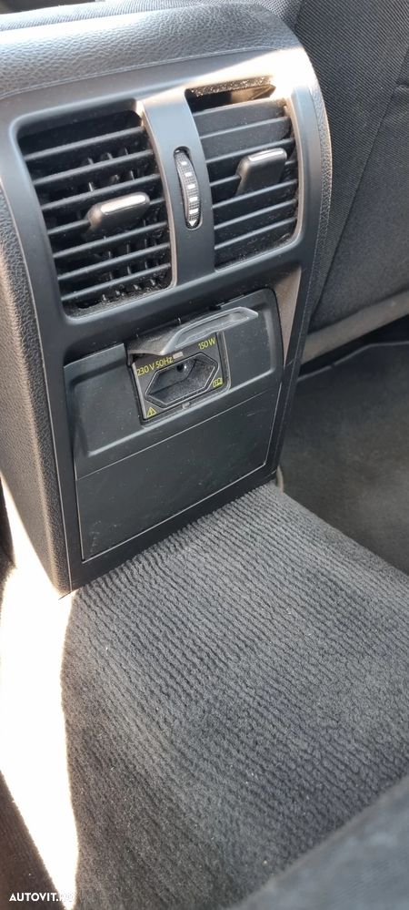 Volkswagen Passat - 8