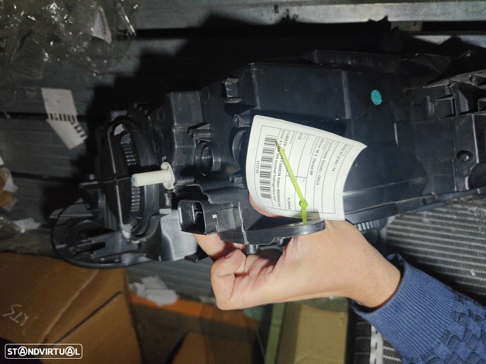 Farol Frente Direito / Otica Direita Bmw X1 (F48)  7346534 / 63.11-734 - 4