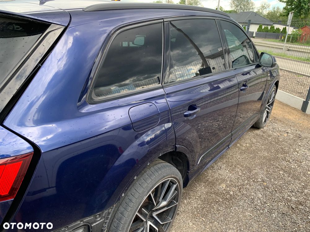 Audi Q7 55 TFSI quattro tiptronic S line - 5