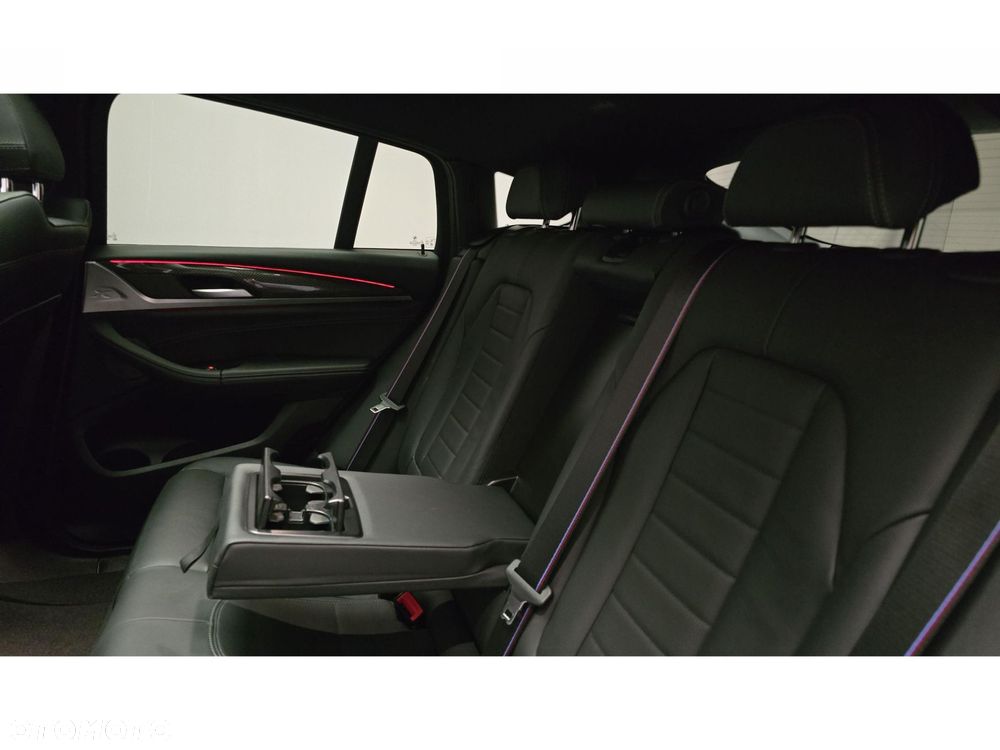 BMW X4 - 23