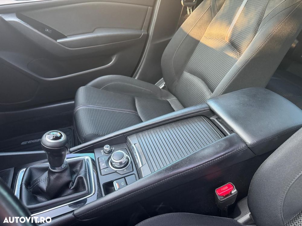 Mazda 3 G120 Attraction - 22