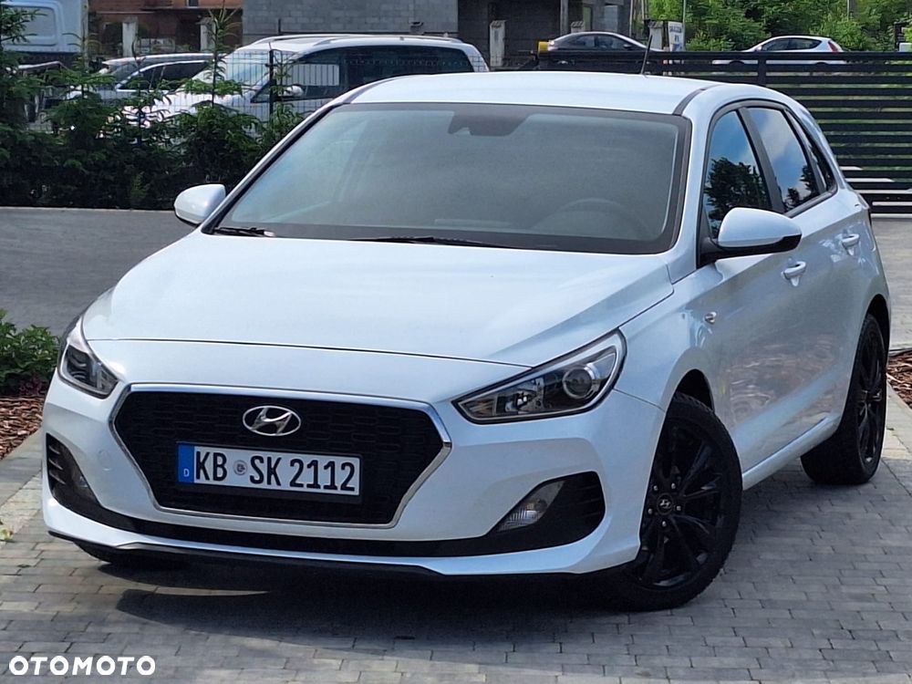 Hyundai i30 1.4 Select - 1