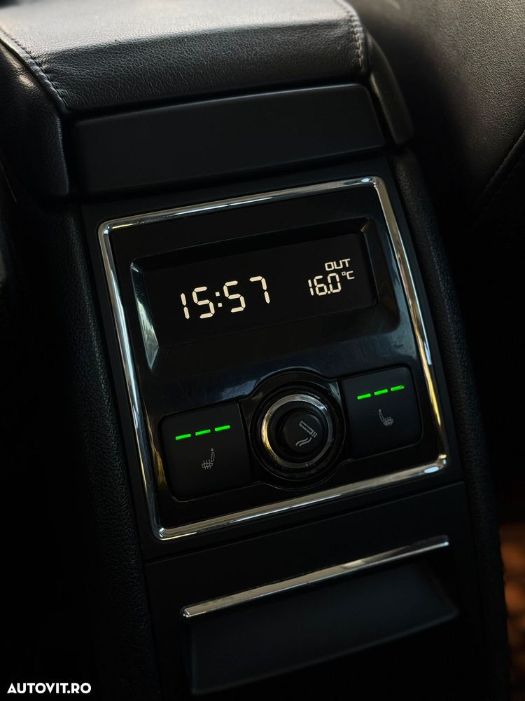 Skoda Superb 2.0 TDI Ambition DSG - 39