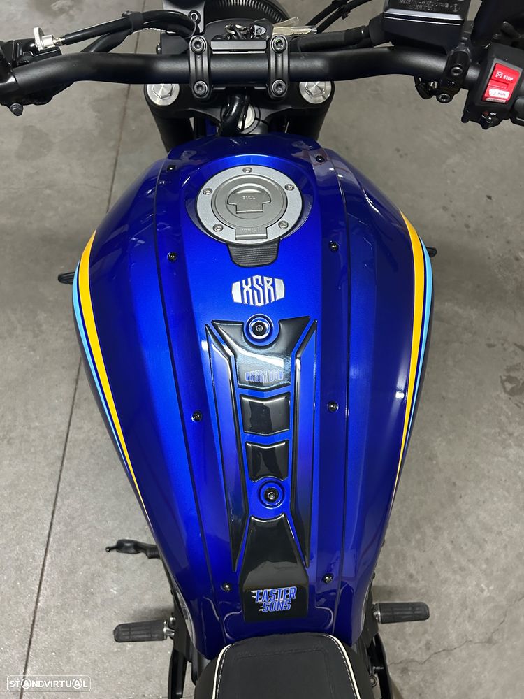 Yamaha XSR Xsr 700 - 12