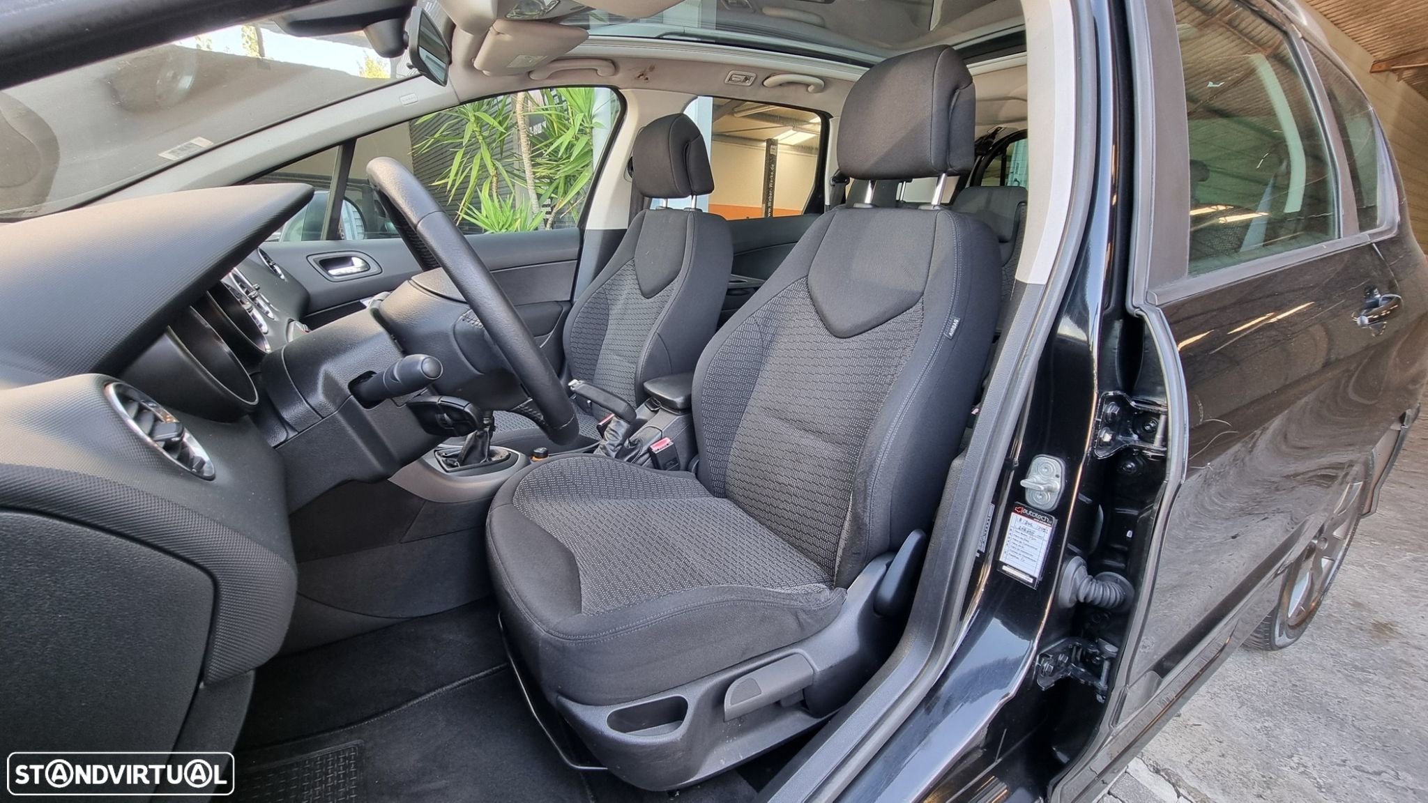 Peugeot 308 SW 1.6 HDi Executive - 3