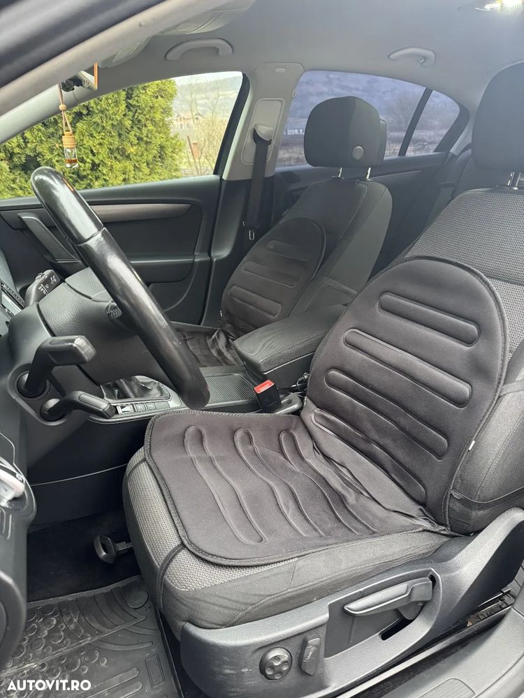 Volkswagen Passat 2.0 TDI BlueMotion Tehnology Comfortline - 6