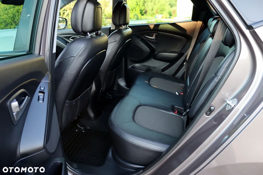 Hyundai ix35 1.6 2WD Fifa World Cup Edition - 20