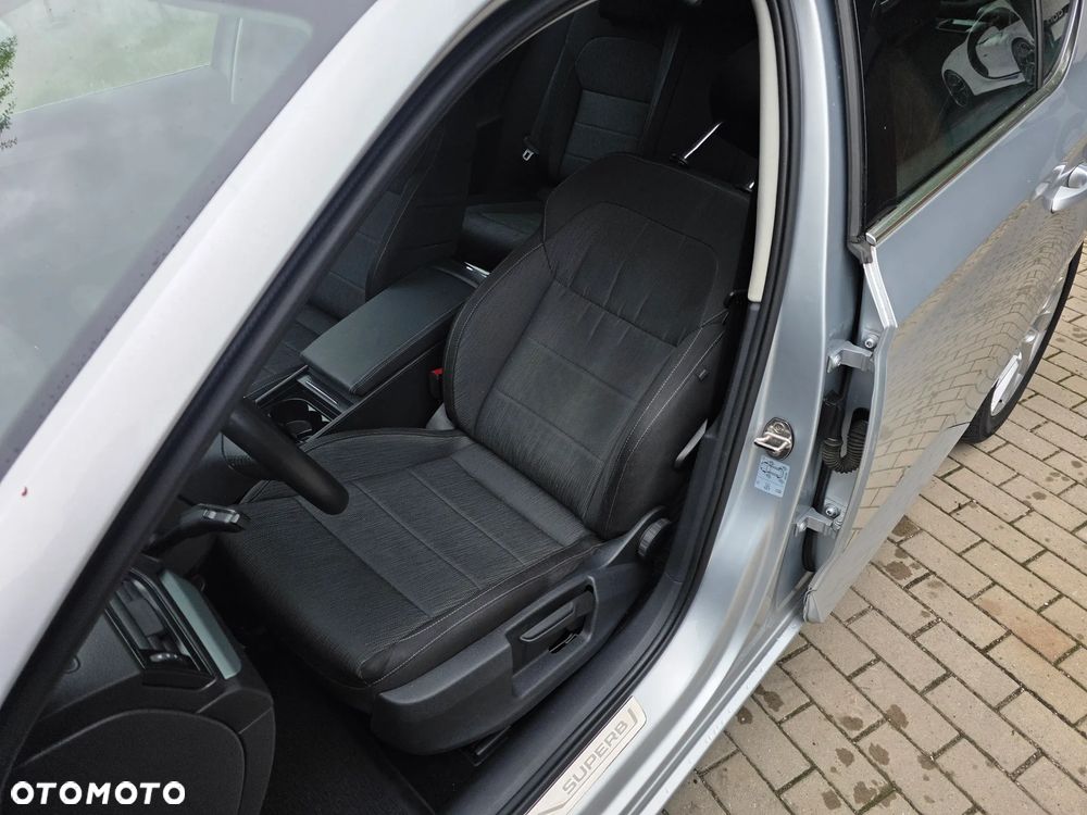Skoda Superb 1.5 TSI ACT Ambition - 12