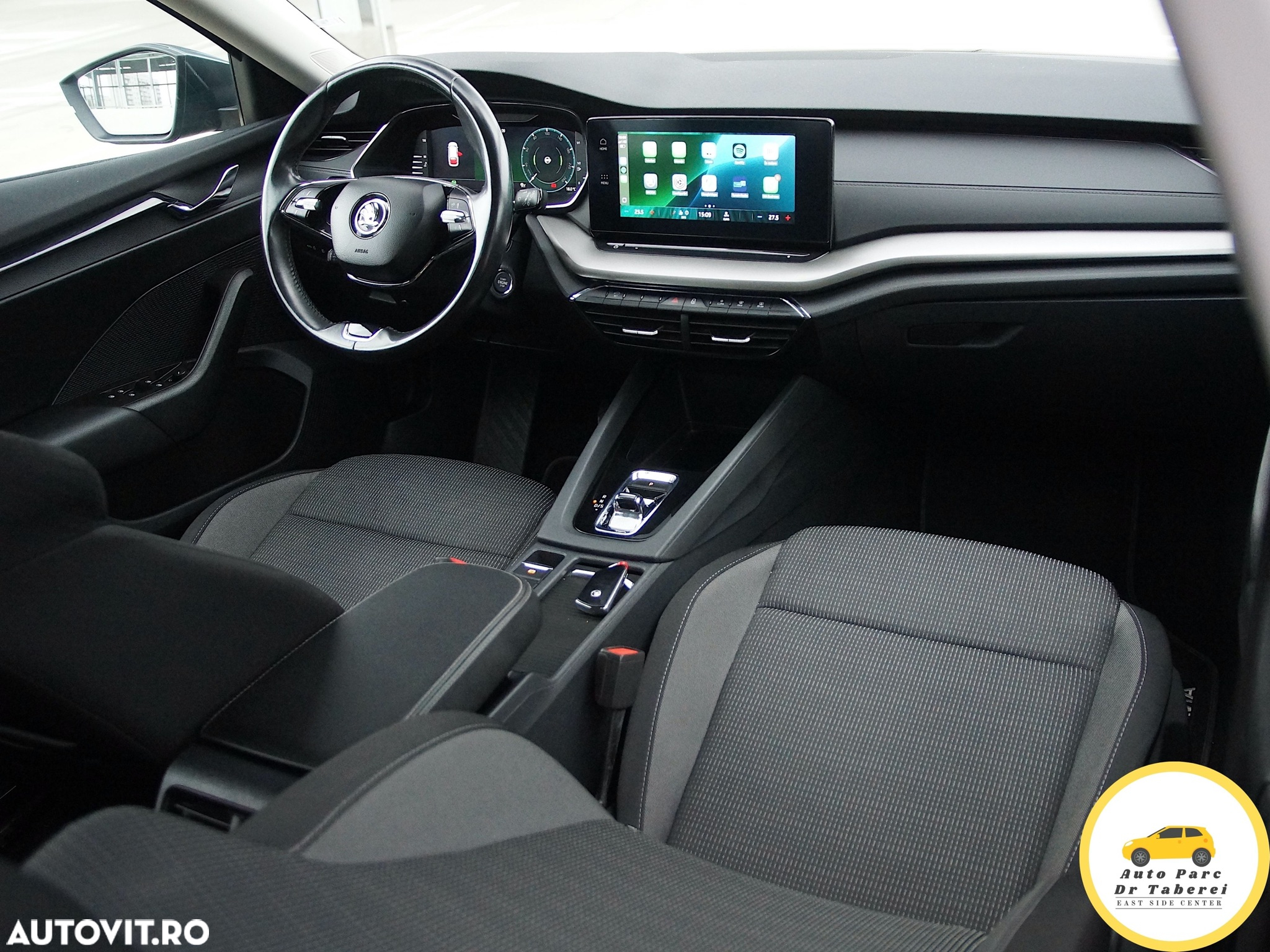 Skoda Octavia Combi Diesel 2.0 TDI DSG Style - 18