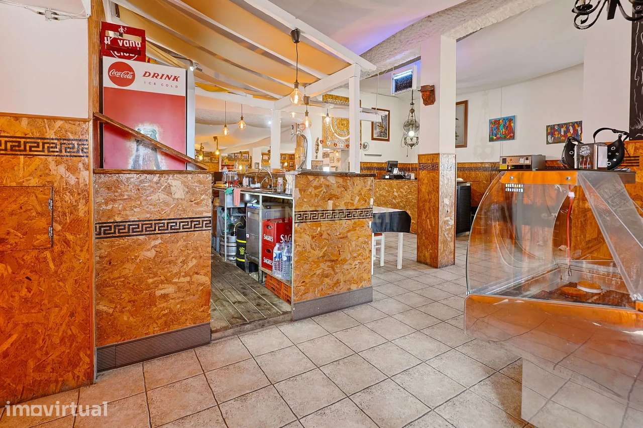 Espaço Comercial em Charneca de Caparica, Almada - Grande imagem: 2/13