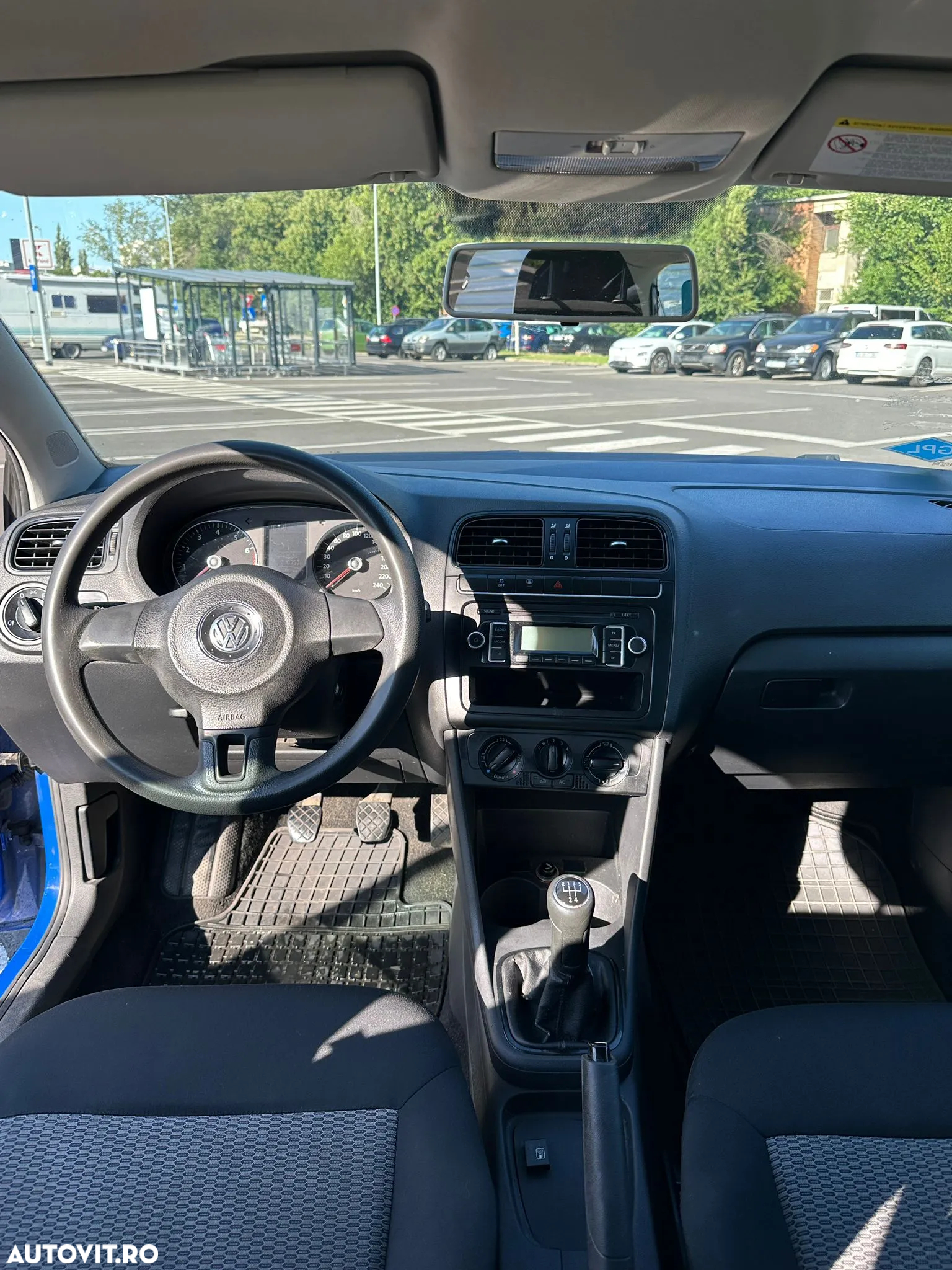Volkswagen Polo - 9