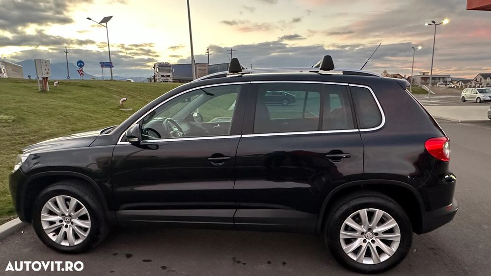 Volkswagen Tiguan - 4