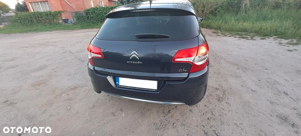Citroën C4 1.6 HDi Attraction - 4