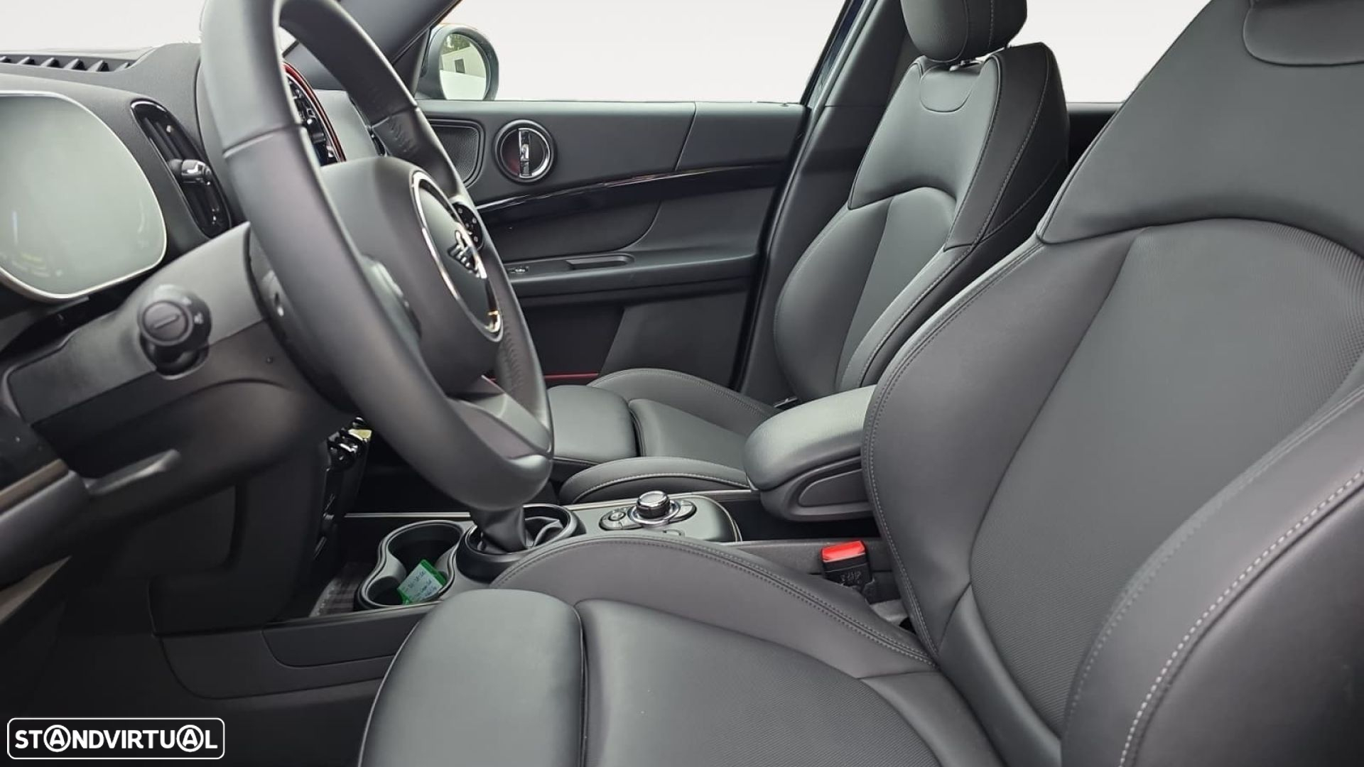 MINI Countryman Cooper SE Premium Classic Auto - 15