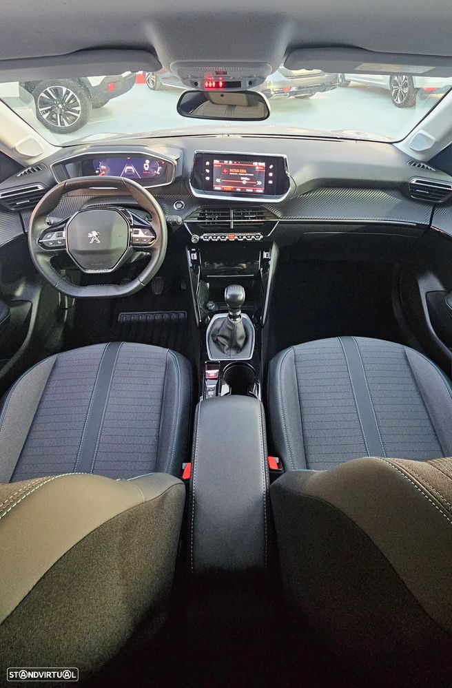 Peugeot 208 1.2 PureTech Allure - 7