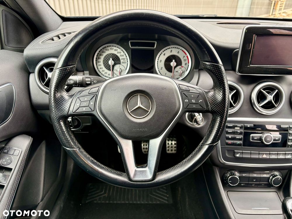 Mercedes-Benz Klasa A 200 (BlueEFFICIENCY) AMG Sport - 19