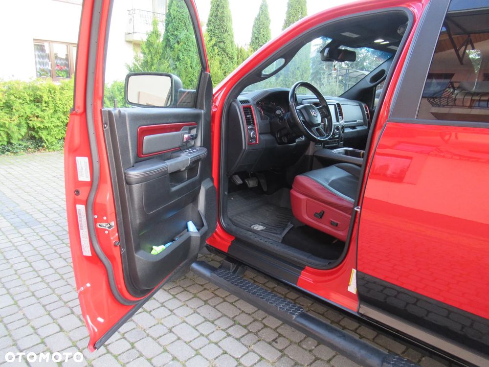 Dodge RAM 1500 5.7 4x4 - 21