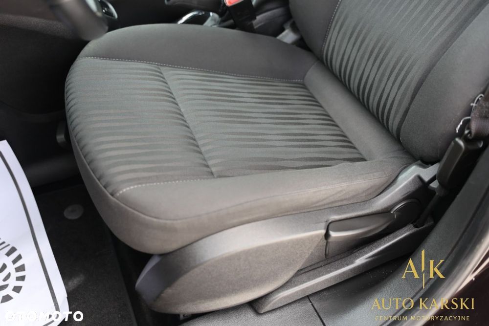 Opel Zafira - 30