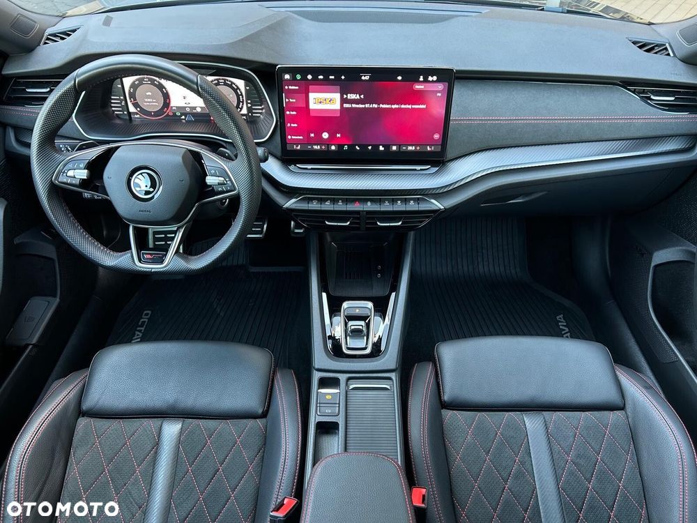 Skoda Octavia 2.0 TSI RS DSG - 5